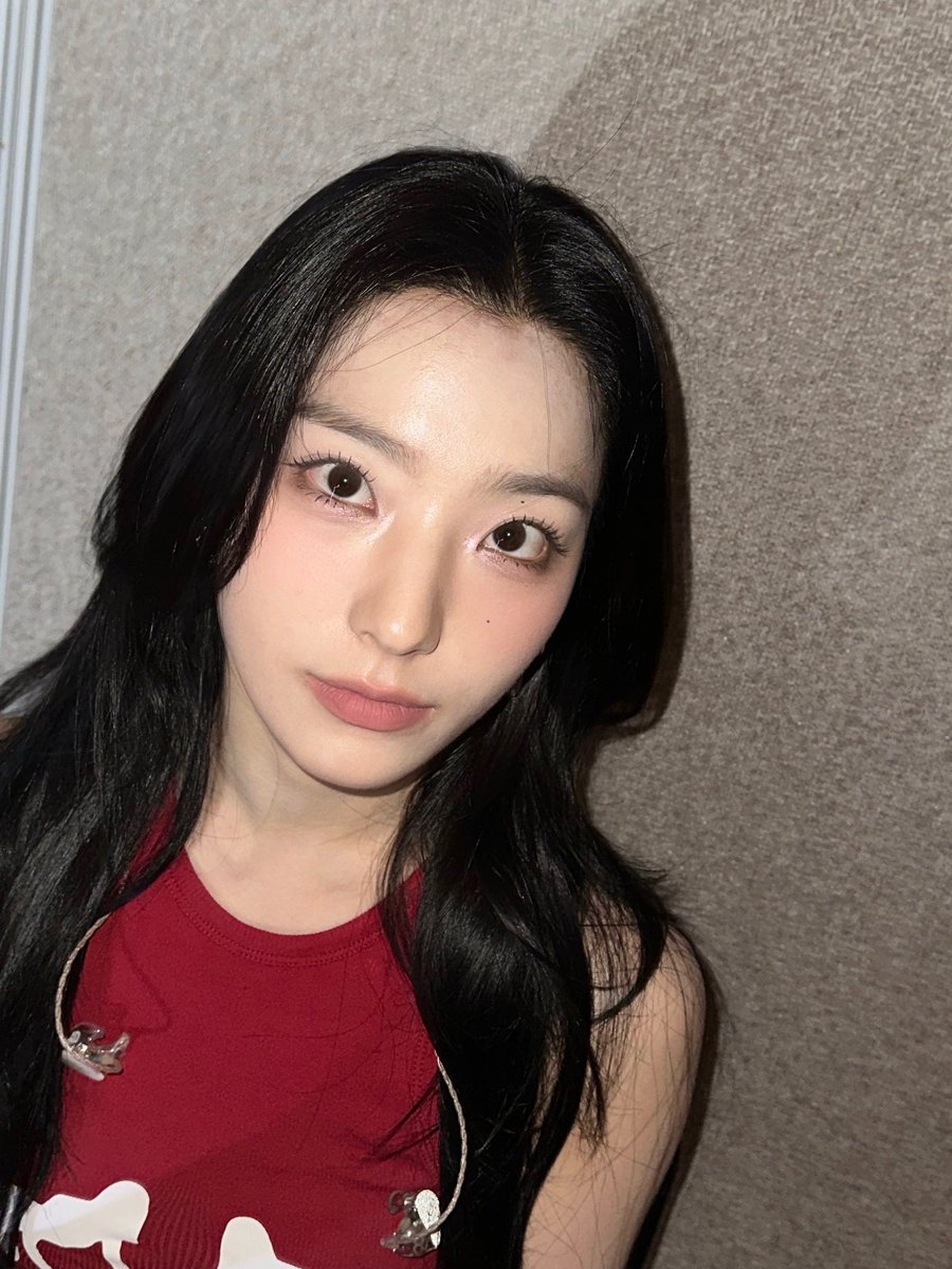 fromis_9 file 🍀 tweet media