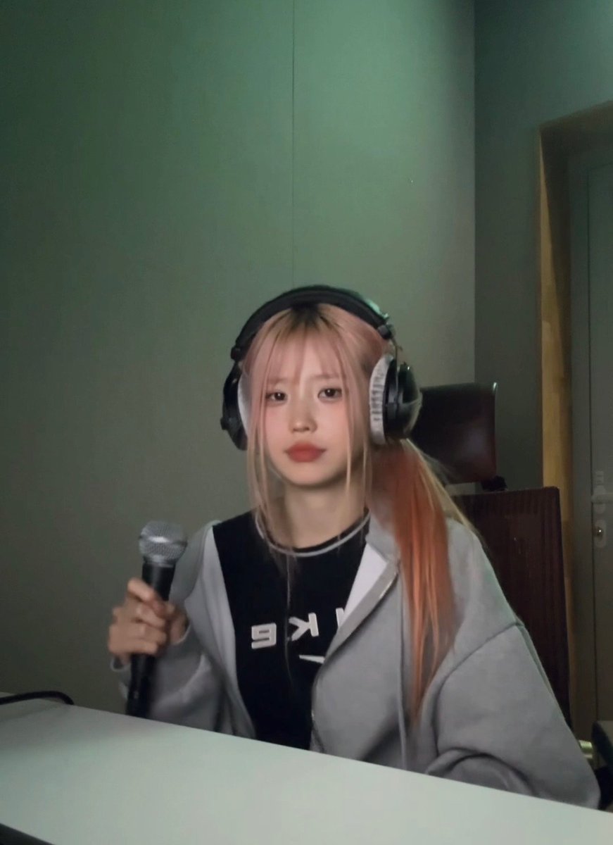 fromis_9 file 🍀 tweet media