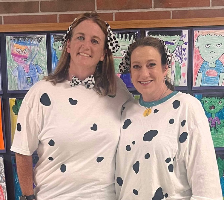 DieckSCCS's tweet photo. Dieck Elementary Halloween 2024 https://t.co/JWbIFqnT0T