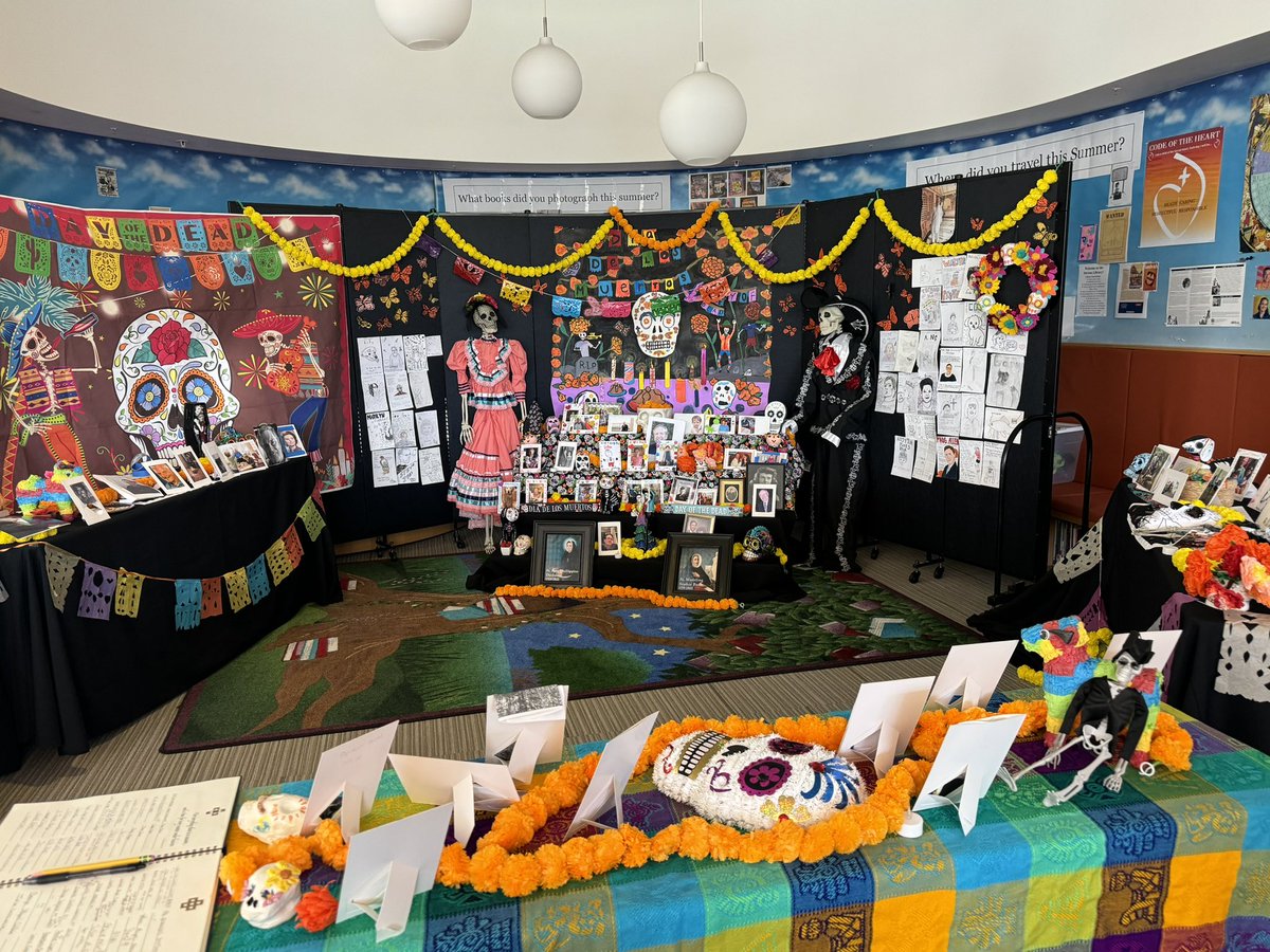 SHS joyfully celebrated All Saints’ Day with a special Mass at the Prep today. We also honored Día de los Muertos by creating beautiful ofrendas featuring student artwork and photographs to remember and celebrate loved ones.
