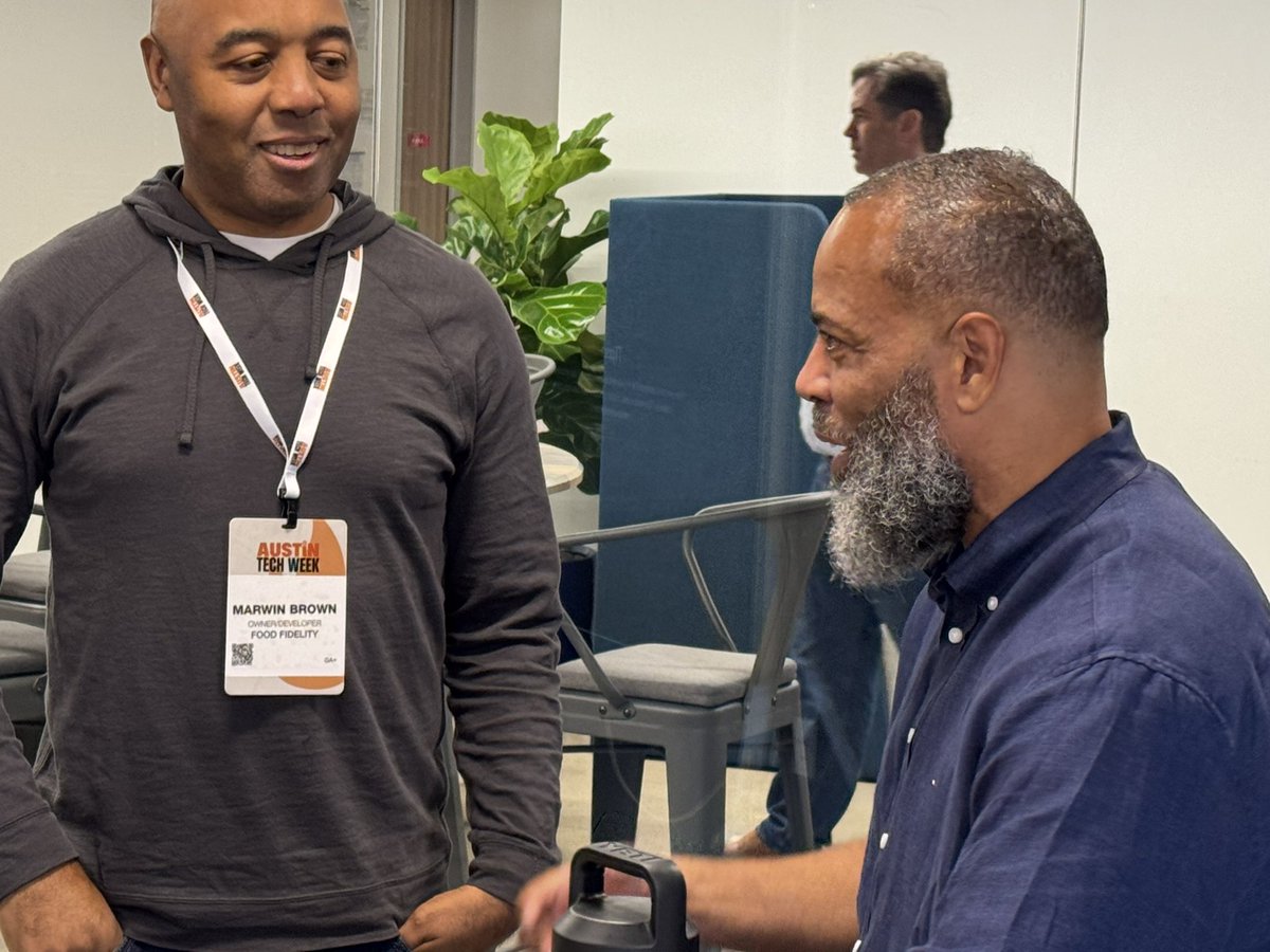 Great chopping it up with <a href="/WESTCOASTDOC/">D.O.C</a> at #austintechweek and hearing about all great things he got coming for our Dallas youth