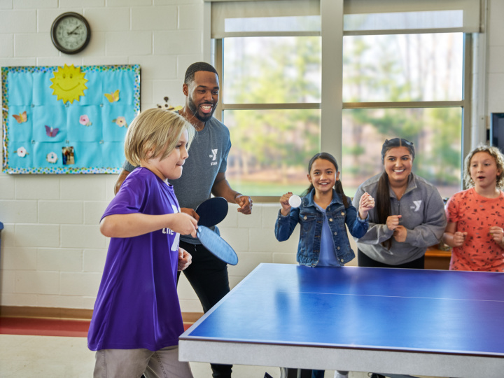 TucsonYMCA's tweet photo. Work at a YMCA Camp
Help kids and teens make new friends, learn new skills and interact with nature by working at a YMCA camp. Learn more about open jobs at Y camps and how you can help enrich the lives of young people.

https://t.co/WurHItQyER https://t.co/4jUJfegKjD