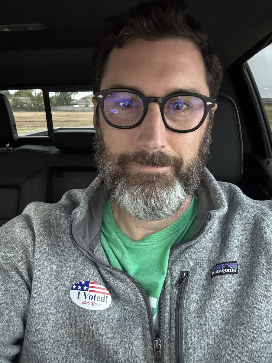 Hopefully you did it early. If not make it happen on Tuesday. <a href="/ProsperISD/">Prosper ISD</a> #prospervotes #vote