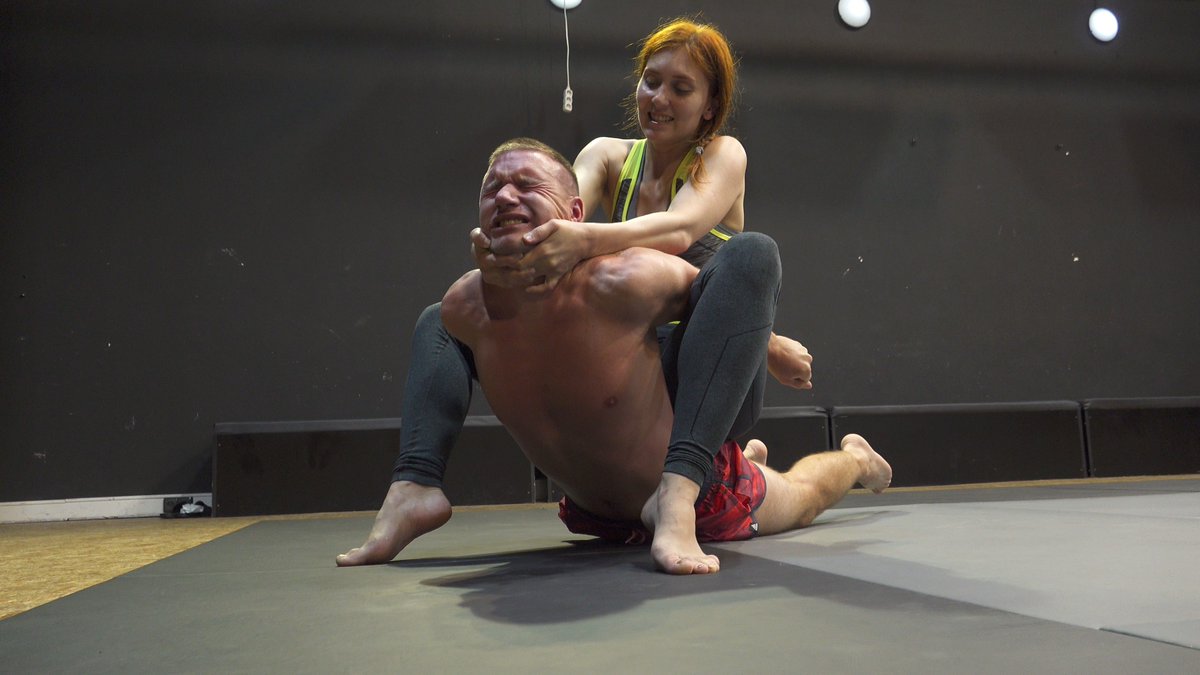 FightPulse's tweet image. More videos stills from Akela&apos;s newest onslaught → NC-261: Akela vs Duncan (onslaught) | Fight Pulse