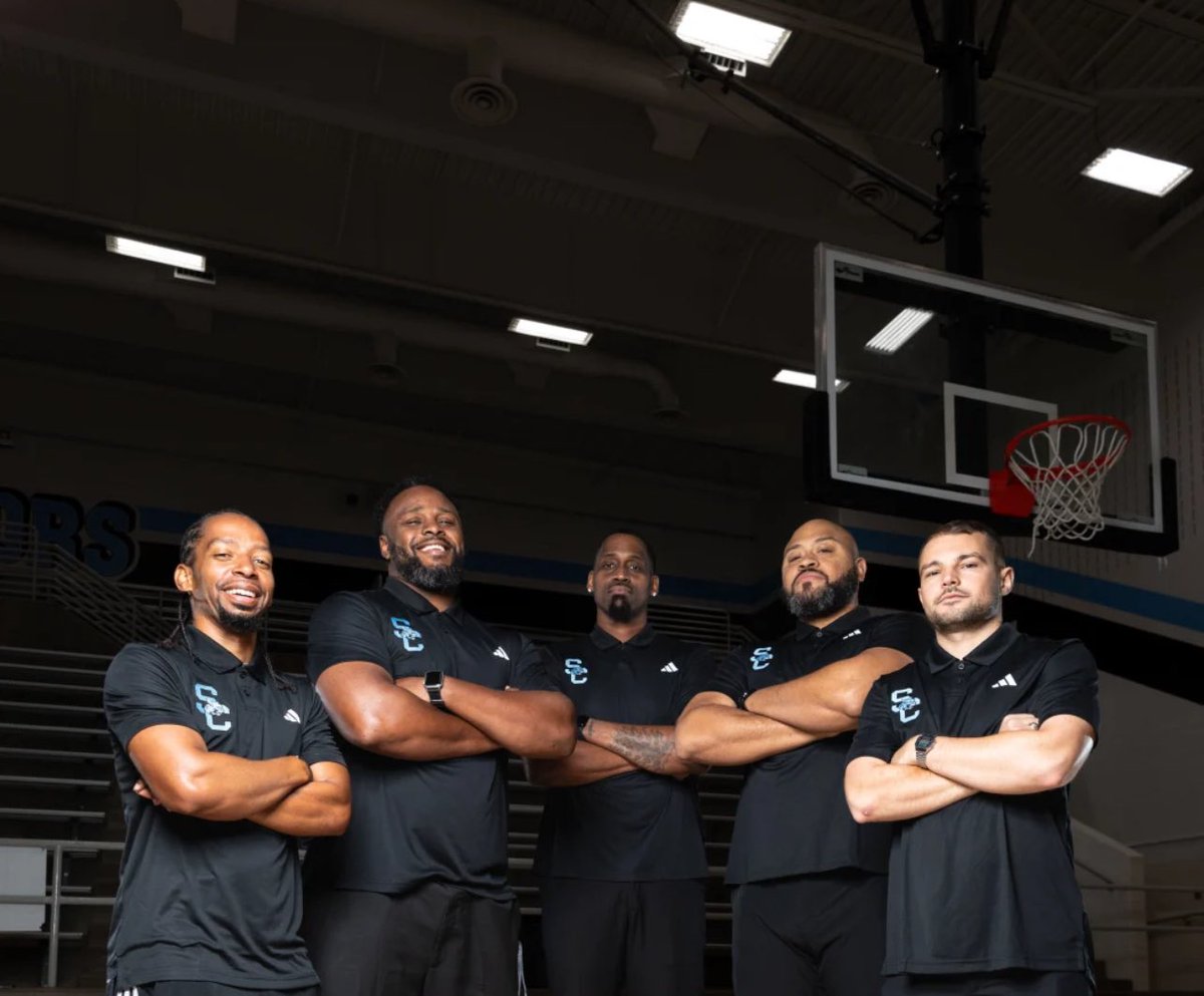 Happy Texas High School Coaches Day from our staff to yours!   Thank you coaches for all the time, effort, and sacrifice you put into developing young people everyday!
#EverydayMentality | #BiggerthanMe🐾