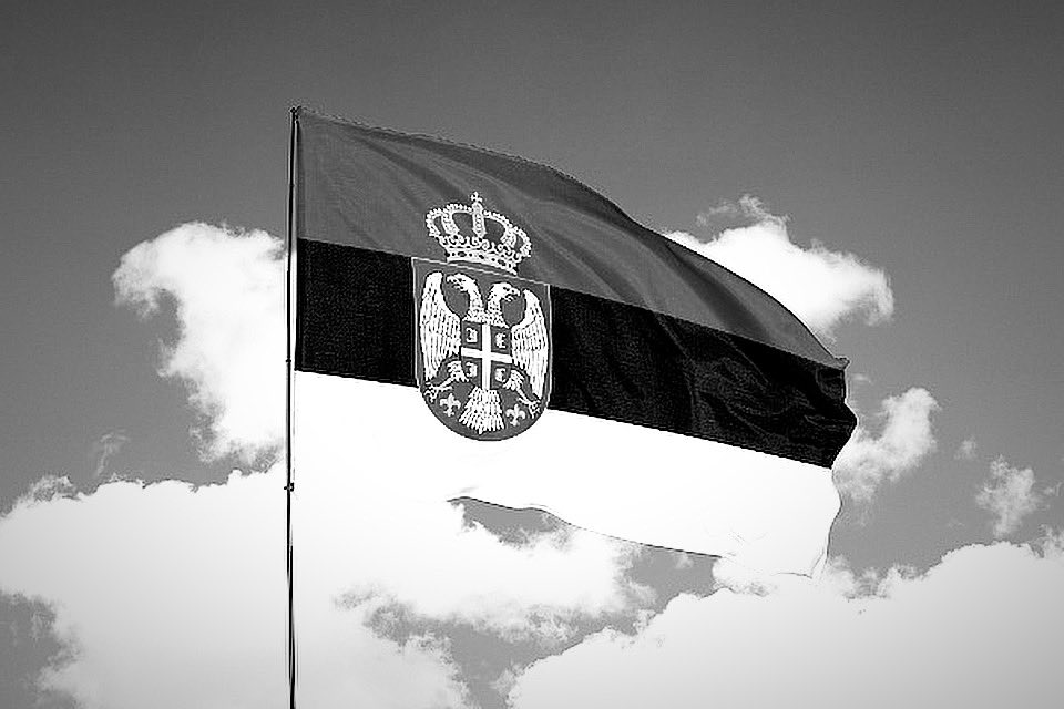 Petkovic10's tweet image. Com grande tristeza e pesar, recebemos a notícia do trágico acidente em Novi Sad, onde o desabamento de um telhado na estação ferroviária ceifou a vida de ao menos 13 pessoas e deixou outras feridas.
Minha solidariedade e orações estão com as famílias das vítimas
#Petkovic