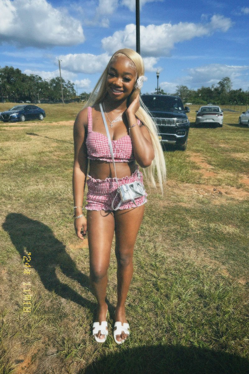 reealitycheck's tweet image. #setfriday