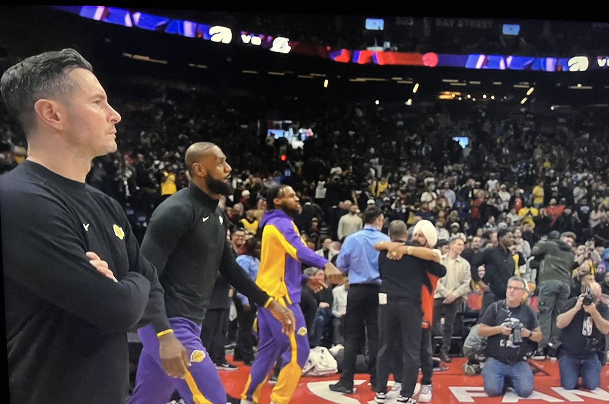 TimDunkman's tweet image. Great angle of three Lakers making headlines this season: Redick, LeBron, and Bronny