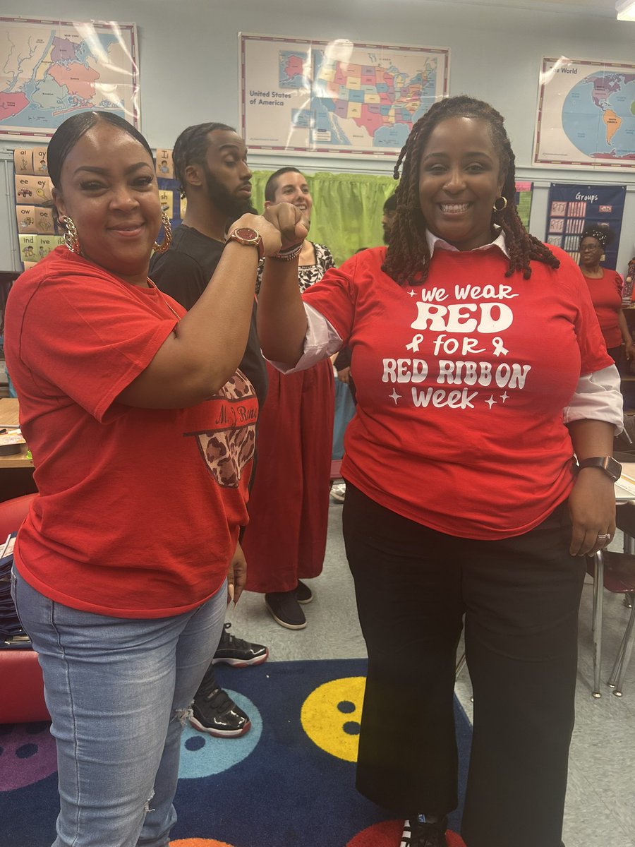 PS161 THE CROWN tweet media