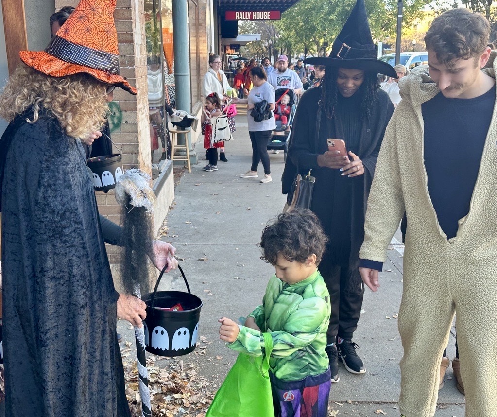 We loved celebrating Halloween with the Lawrence community! Our team had a blast dressing up, handing out treats, and connecting with our neighbors downtown. 🎃