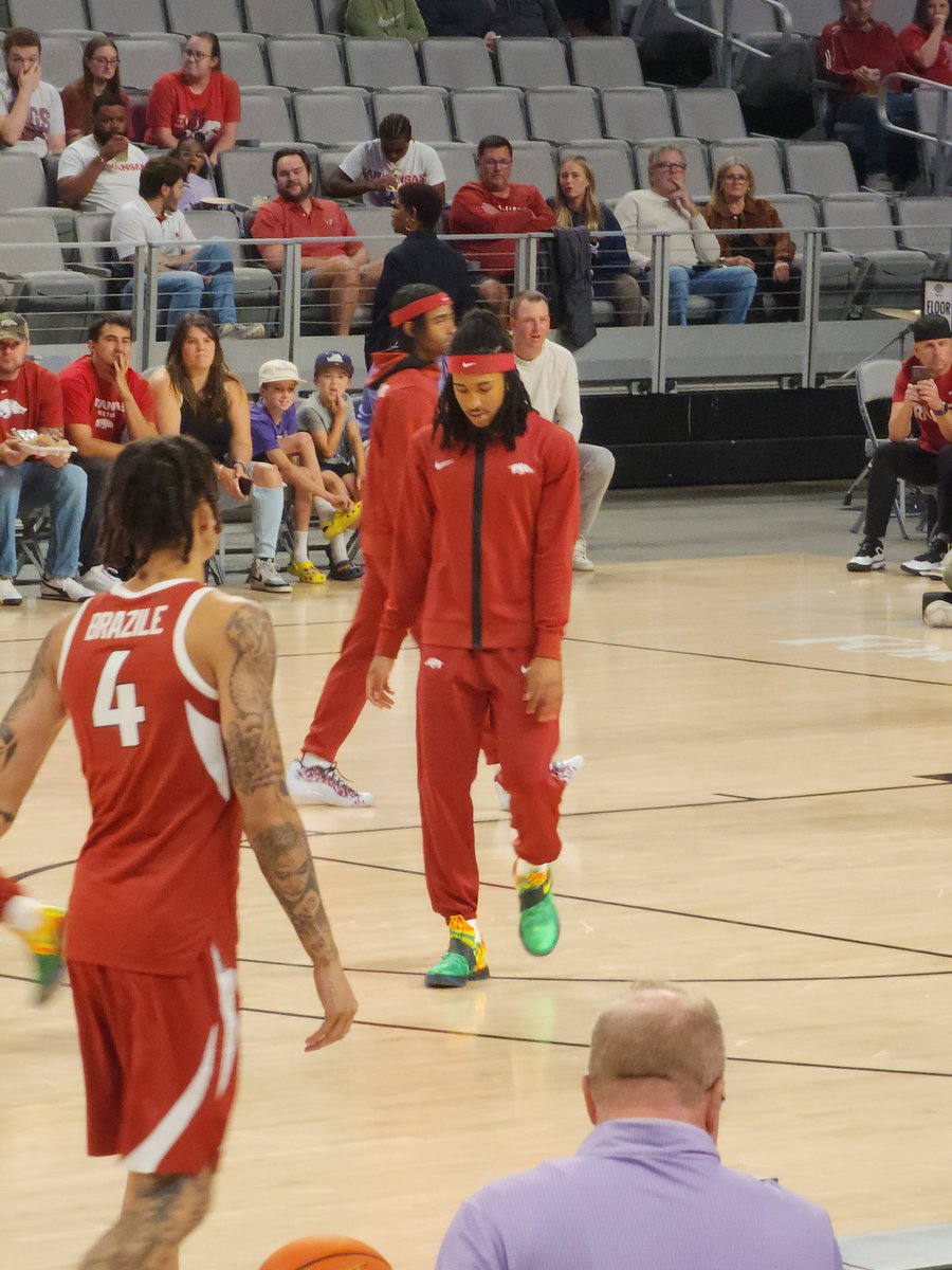 KingTheDreamer's tweet photo. I think @BoogieFland wins the #HeatOnFeet award 🏆 tonight ... 
#Hogs https://t.co/dTWMxg7WSn