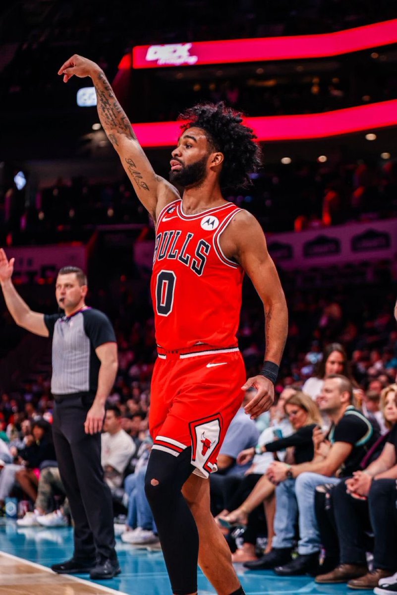 Freeds Locks tweet media