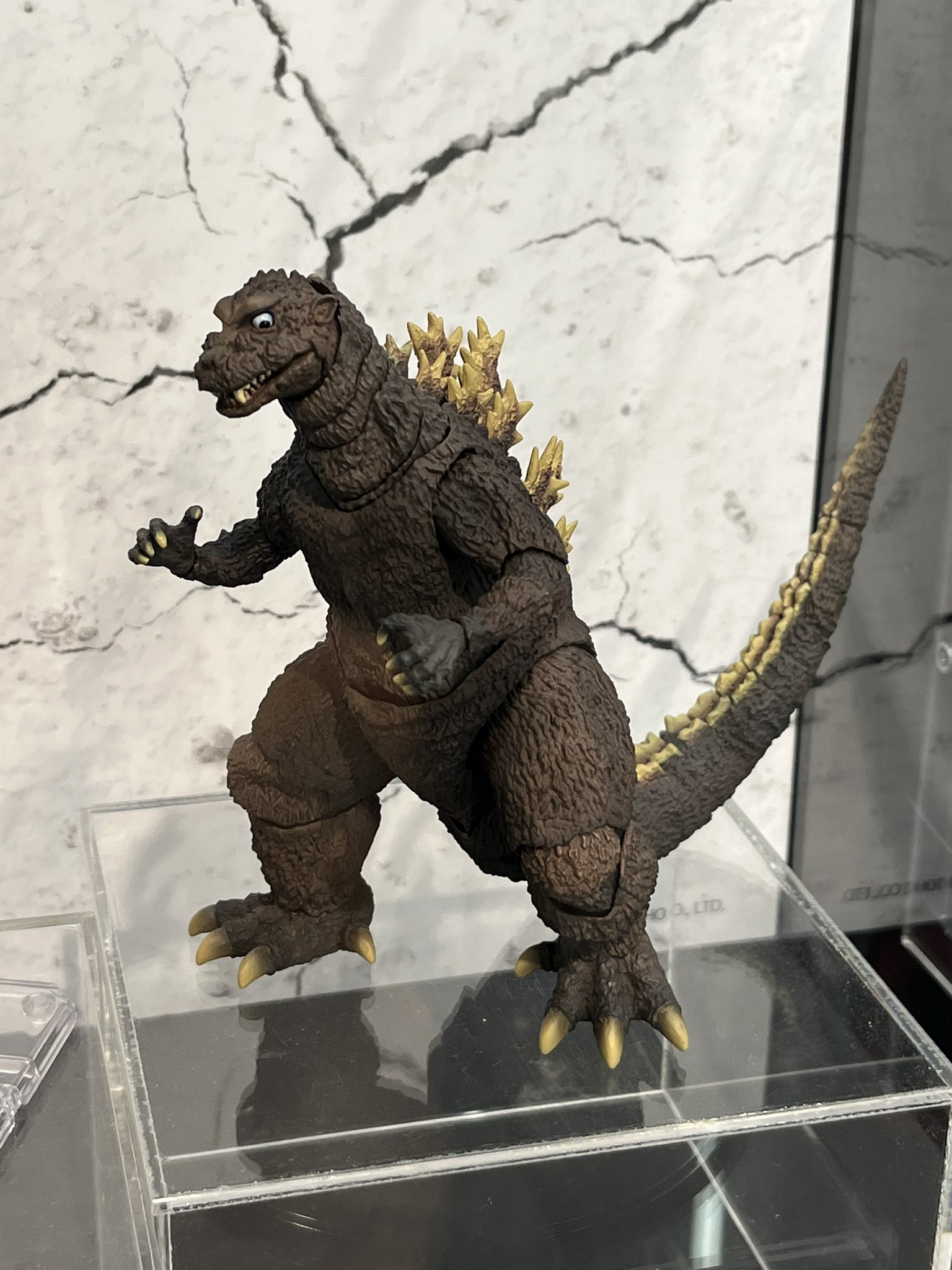【新品未開封】S.H.モンスターアーツ ゴジラ (1954) Amazon.com: TAMASHII NATIONS - Godzilla - Godzilla [1954