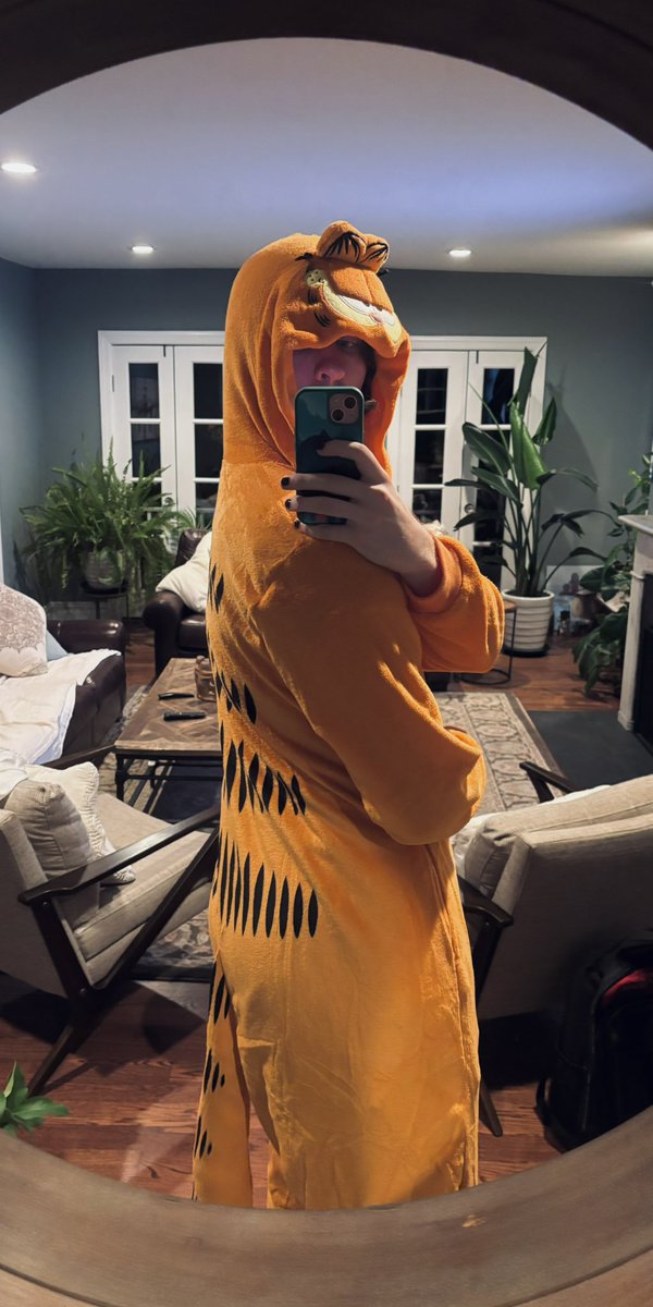 jaca ➡️ 🦋 @jacadamia.com tweet media