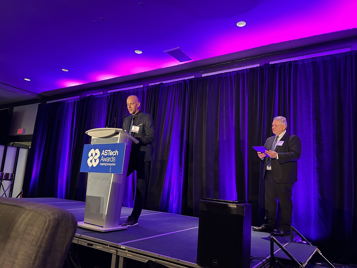 Tom Ogaranko tweet media