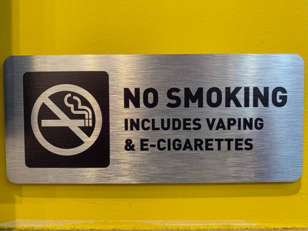 News4SA's tweet image. BANNED🚭 bit.ly/4f5q8UH
Vaping or using e-cigarettes in public spaces is no longer allowed in San Antonio.