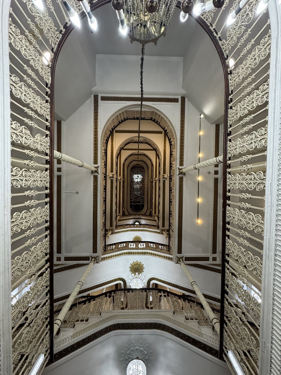 Simon Waddington (@profsimonwad) on Twitter photo Non-biology photo here. This is the Britannia Hotel in Manchester £50/night- (lecturing at Manchester Metropolitan). Manchester is a beautiful place. <a href="/DrNLK0/">Nigel K</a> <a href="/drol007/">Ollie Minton</a> <a href="/helencooksley/">helencooksley 💙🏳️🌈🏴</a> Non-biology photo here. This is the Britannia Hotel in Manchester £50/night- (lecturing at Manchester Metropolitan). Manchester is a beautiful place. <a href="/DrNLK0/">Nigel K</a> <a href="/drol007/">Ollie Minton</a> <a href="/helencooksley/">helencooksley 💙🏳️🌈🏴</a>