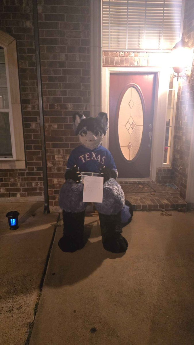Was my Halloween costume scary? 🤔 #fursuitfriday