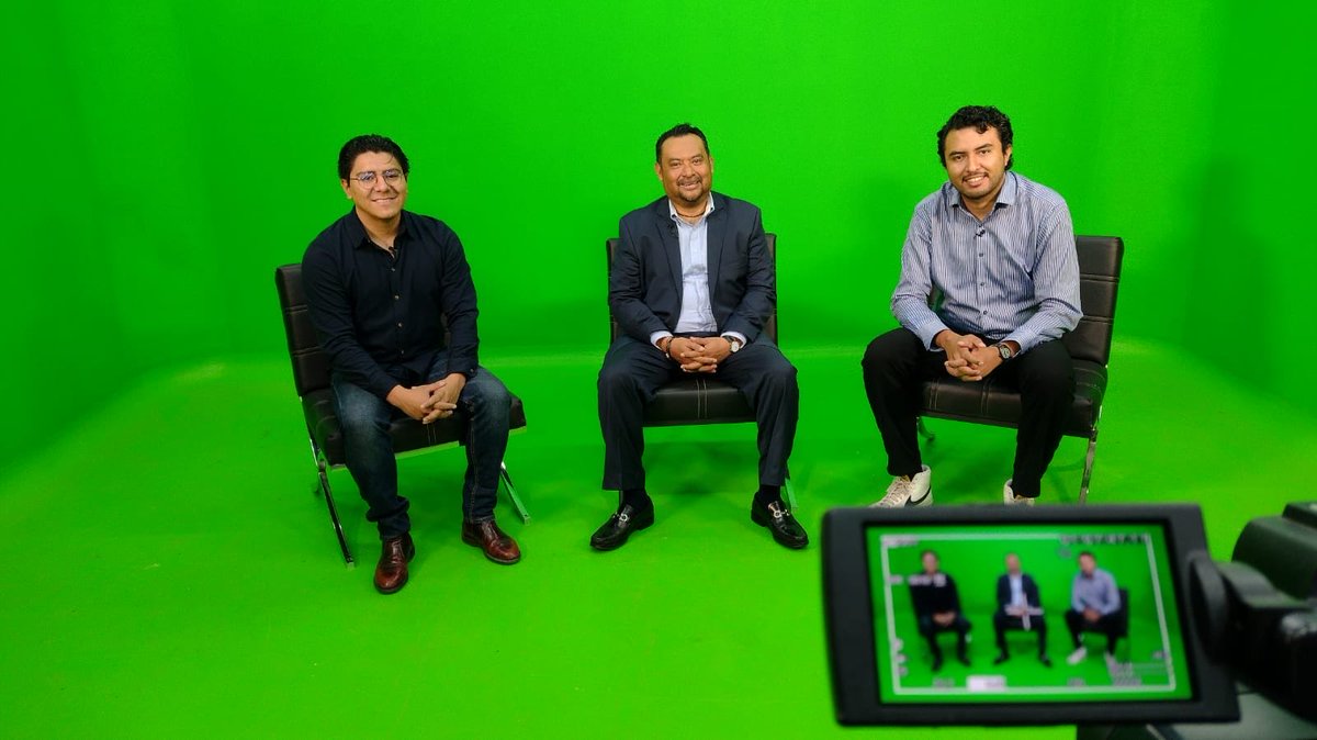 riva_leo's tweet photo. #Yalistos para la #ClasePolítica de este día a través de @TELEBYNMX en punto de las 20 horas, con dos grandes invitados, @IsaacPalestinaD y @EmilianoMart02 #Facebook #X y #Youtube #Imperdible https://t.co/a6tjbGEHPM