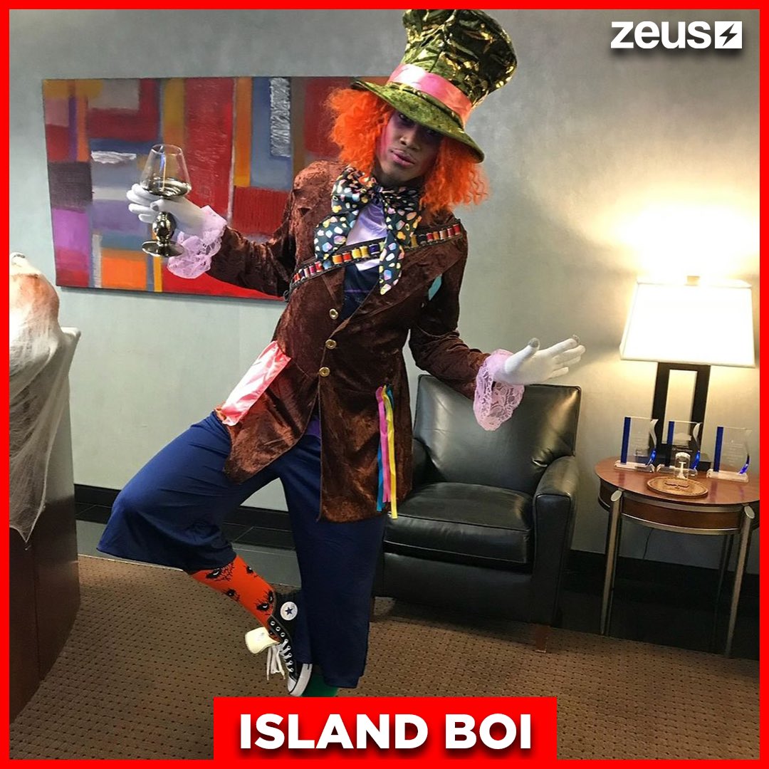 The_ZeusNetwork's tweet photo. Ohhh!! 🧟♂️🤯 PT. 2 of #Halloween2024 went all the way up for #ZEUSoween this year!! 🔥🎃 Swipe Right 👉🏾 to see your FAVORITE ZEUS STARS from #JoselinesCabaretTexas, #OneMoChance, & #BobbyILoveYouPurrr and let us know your FAVE 👇🏾 https://t.co/n6ajY1Qwem