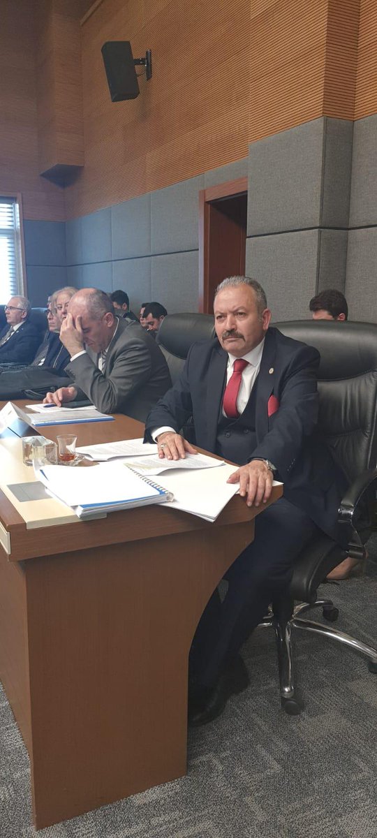 <a href="/TEMUD_2024/">Türkiye Emekli Uzman Erbaşlar Derneği (TEMUD)</a>   Genel Başkanı <a href="/alitilkici38/">Ali Tilkici 🇹🇷</a> ,‘’Kahramanlar mahcup edilemez, kahramanlar ayrımcılığa tabi tutulamaz. Vatan savunmasının sözleşmesi olmaz. Kahramanların hepsi size kırgın.’

#UzmanÇavuş <a href="/alitilkici38/">Ali Tilkici 🇹🇷</a>
#UzmanÇavuşlarKırgın