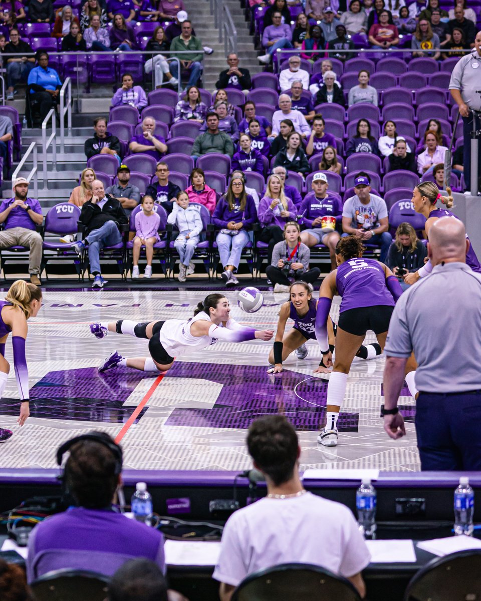 relentless effort 😤

#gofrogs | @alicevolpe8
