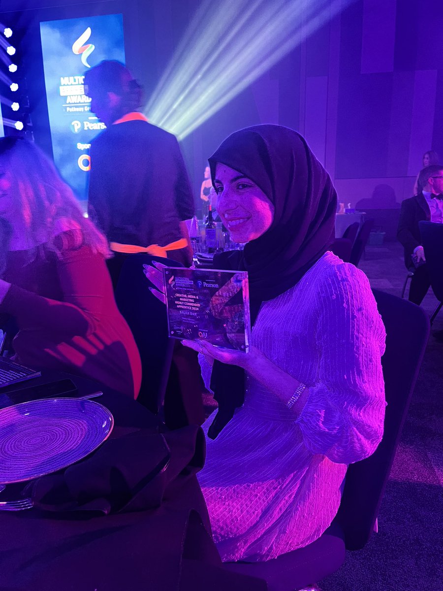 Alex Warner tweet media