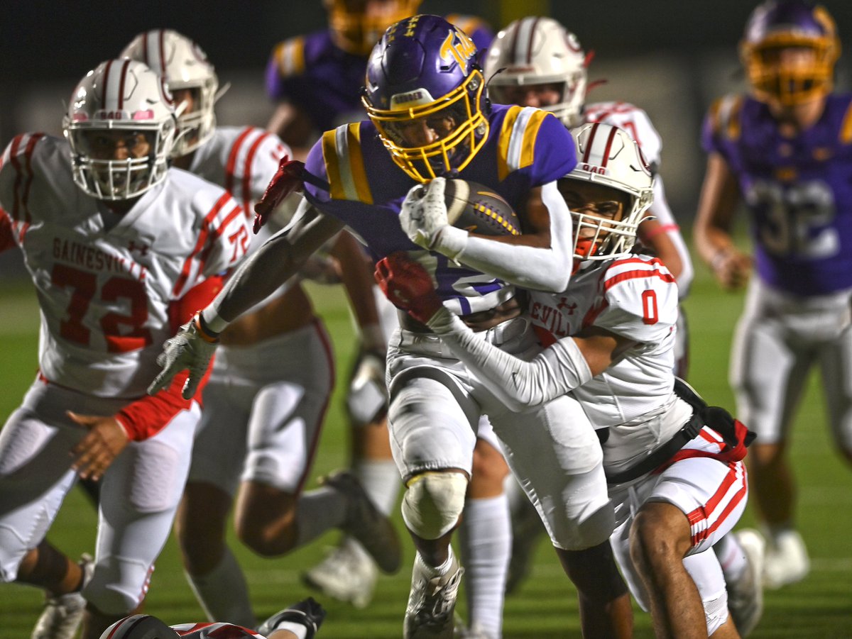 A relentless rushing effort fueled Sanger's 53-14 win Friday against Gainesville.

With the triumph, the Indians earned a shot at finishing as high as second in District 5-4A DII heading into next week's key regular season finale at Farmersville.

Story: dentonrc.com/sports/high_sc…