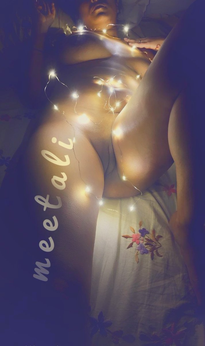 MeetaliPeeyush's tweet photo. #PeeyushMeetali #NxDoorMilf @AppuSumu @beard_bombshell @coupleimpulsive @DakshJanvi @FitIndianLovers @inayavarun @muskanron03 @ https://t.co/bgzy1GGuyn