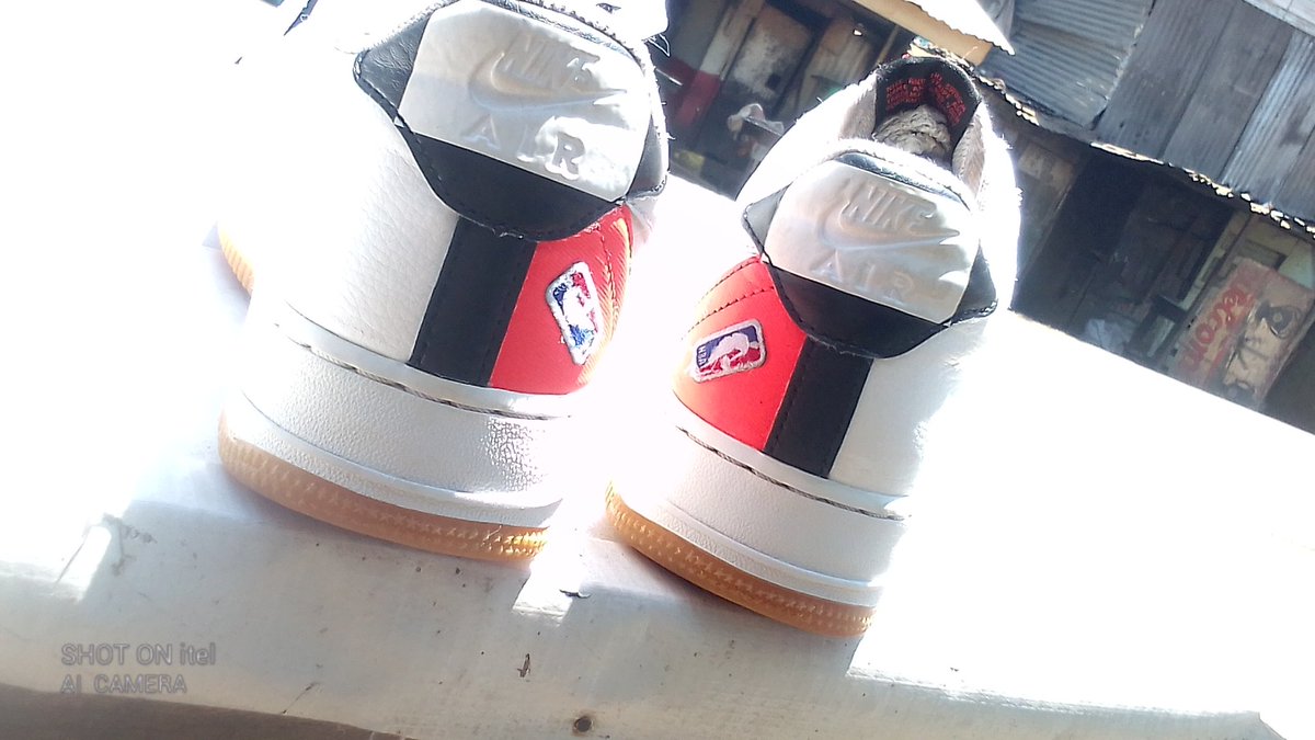 KimoH_Kyawa's tweet photo. Genuine pre-owned foot wear imported via GIKOMBA https://t.co/aZhB4gNRkh