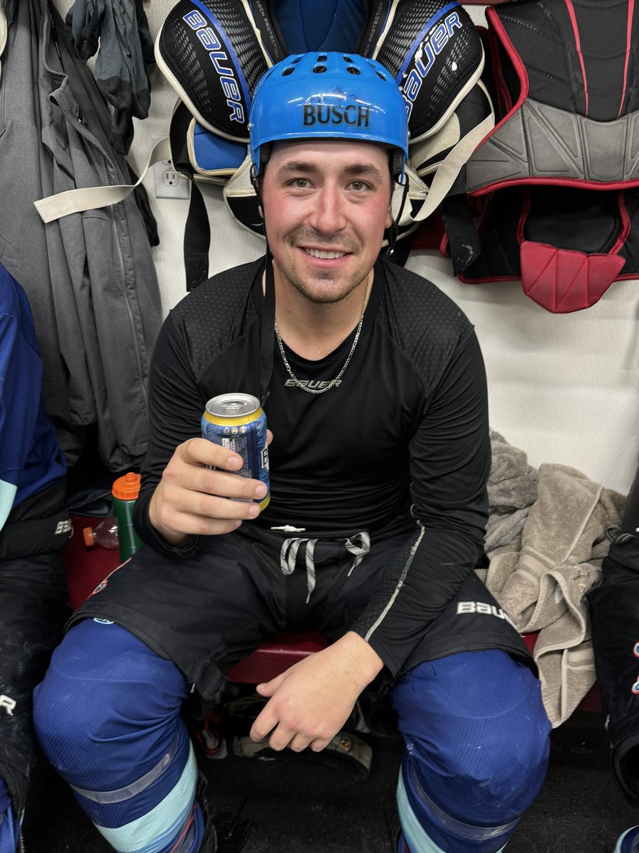 SABRES WIN!! Boys take the W against <a href="/WWRustlers/">Wainwright Rustlers</a> 4-1. Game bucket goes to <a href="/dalton_66/">Dalton Zemanek</a> with 2 Bingos tonight.