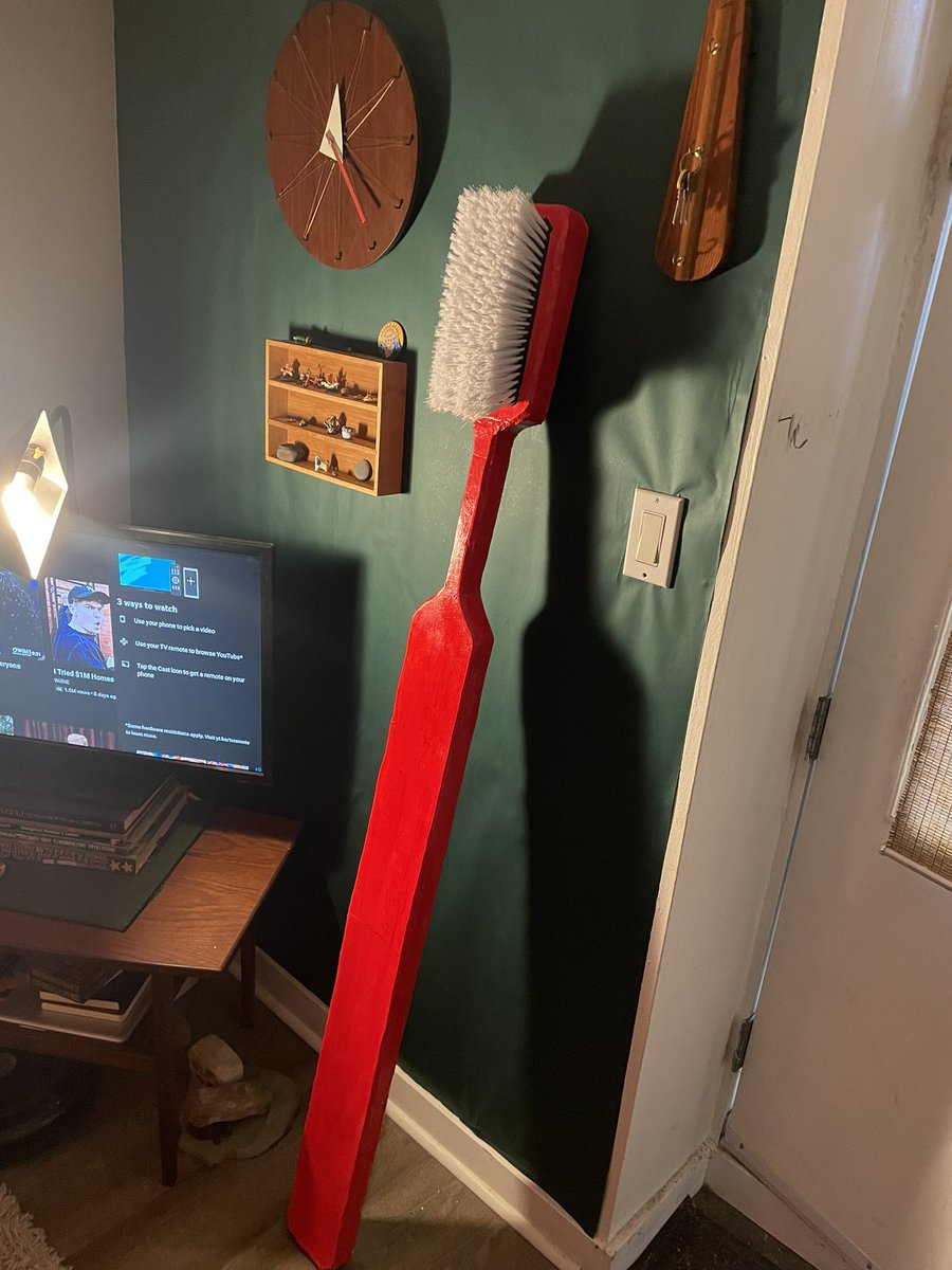 tylercrunch's tweet photo. I was sick and couldn’t go out on halloween which means I made this giant toothbrush just for my home which was the plan all along https://t.co/hAkK5wReoL