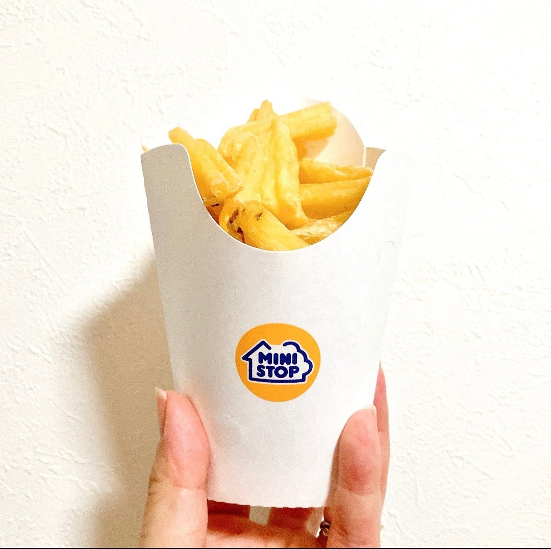 #Xフライドポテト20周年祭 Xフライドポテト 無料券プレゼント企画！🍟11/2 14:00~15:00に@ministop_fanとハッシュタグをつけてミニストップのXフライドポテトの画像を投稿しよう！