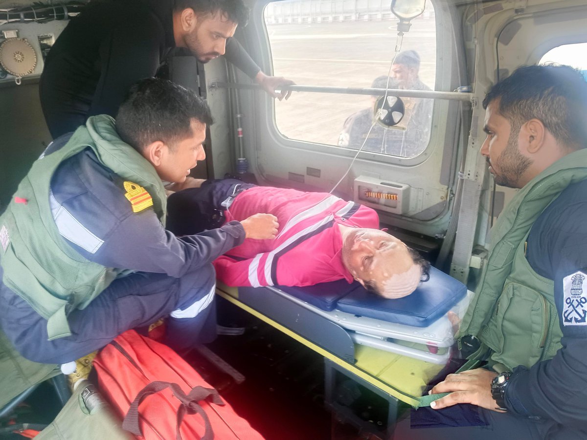 IN_WNC's tweet image. In the wee hours on 02 Nov, information was received from @IndiaCoastGuard #MRCC, Mumbai of a critically ill CVA/ Stroke patient requiring Medevac from MV Babylon on the high seas on Western seaboard. The 52-year-old Indian Seafarer had suffered a stroke (Cerebro Vascular…