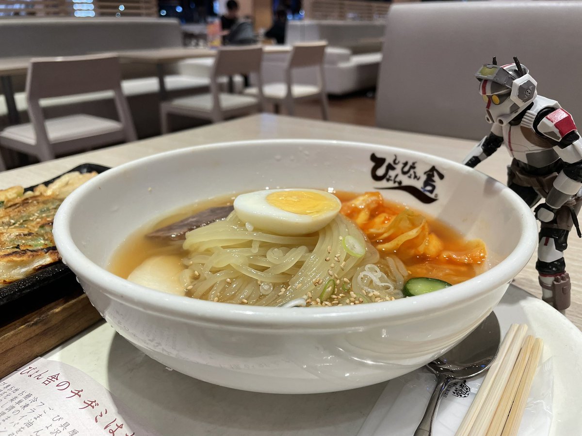 tMATSUNE's tweet photo. #TheBadBatch

テク初めての冷麺 https://t.co/9OTZt1FM8r