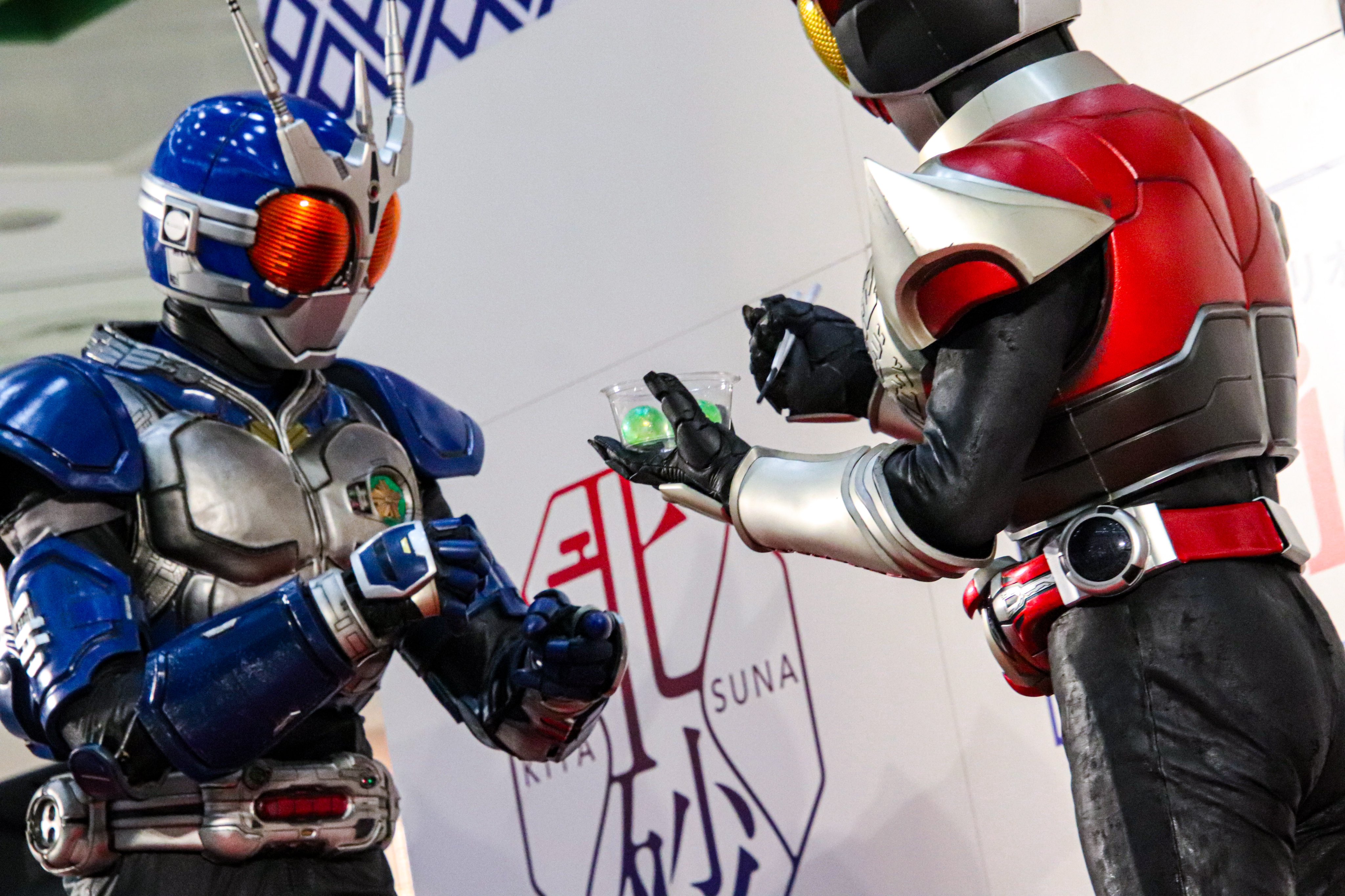 ハロウィン】仮面ライダーアギト幻影 1/1着用可能スーツ 完全再現 仮面