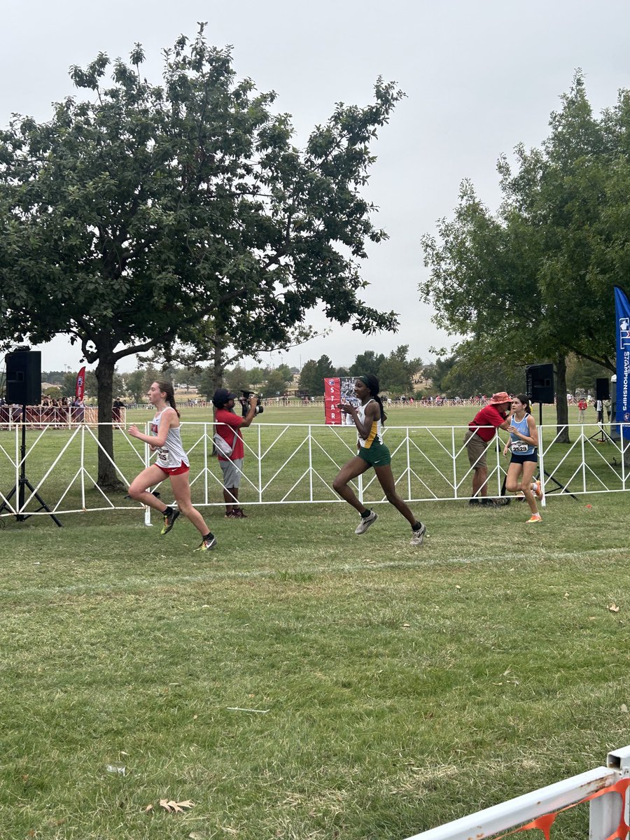 HumbleISD_Ath's tweet image. Great effort today for ⁦@kingwoodxctf⁩ at State XC Meet!