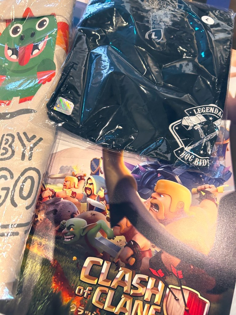 今日は世界大会パブリックビューイング𝐃𝐚𝐲2！
若干の空席がございます！参加をご検討の方は固定ポストをご確認下さい👀
本日も公式グッズをたくさん用意してお待ちしていますので、参加の皆さまお楽しみに😘

#SuperFest2024 #クラク #ClashofClans #ClashWorlds #パブリックビューイング