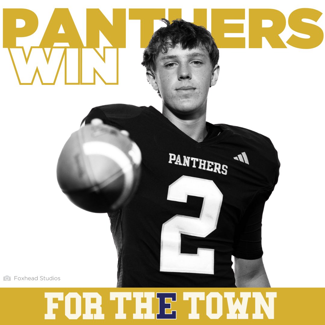 EtownFB's tweet photo. Elizabethtown High School - 29
Louisville Seneca High School - 20

#FortheTown https://t.co/T8cTi7q8aG