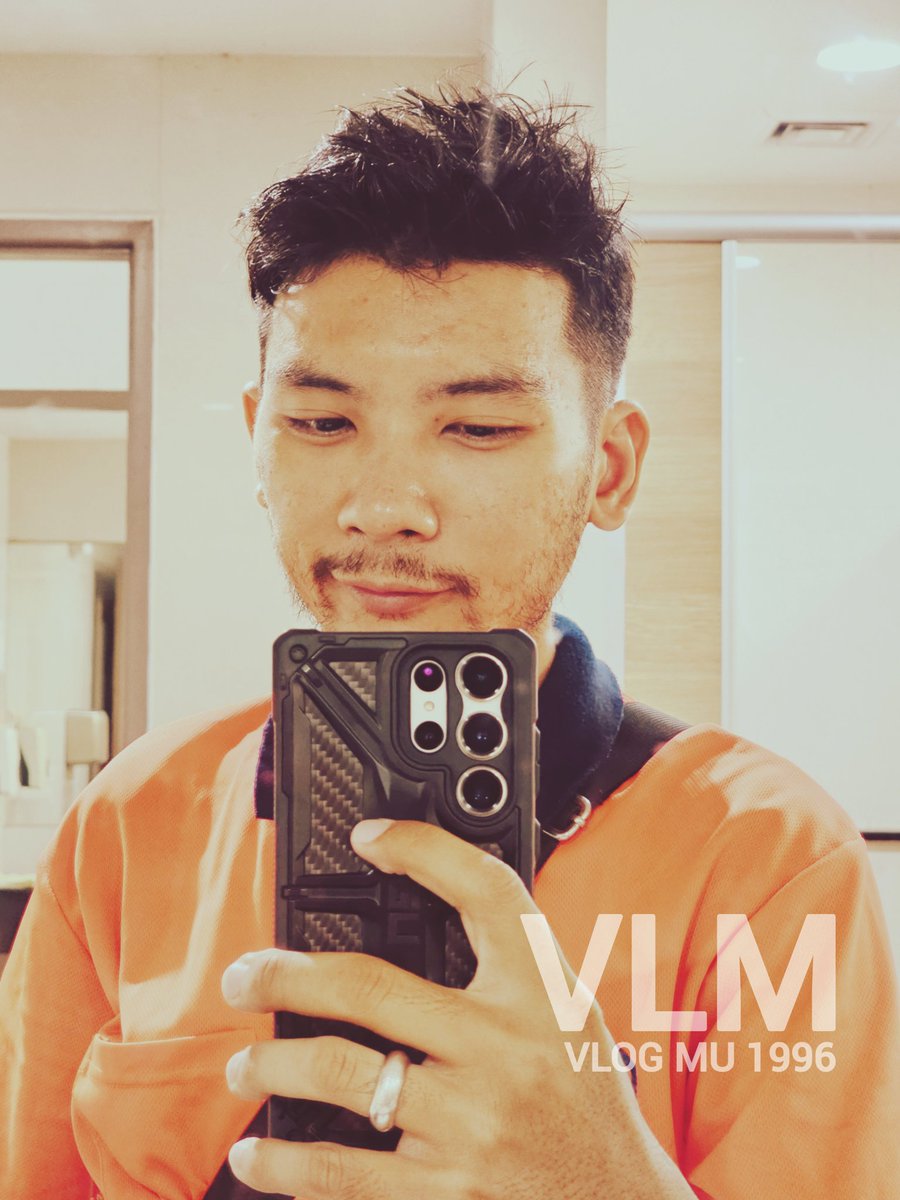 MUNIN1103's tweet photo. @VLOGMU1996 https://t.co/SjOSdboWkP
