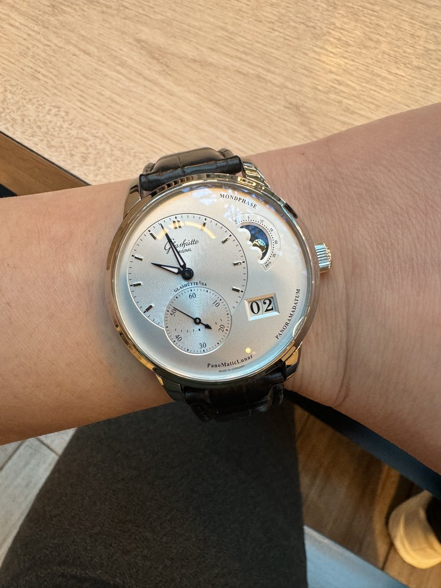 kingdragonph's tweet photo. Anyone likes GO? Made by Germans 😂😂😂 #watchaddict #watchgeek https://t.co/z325njwhoj