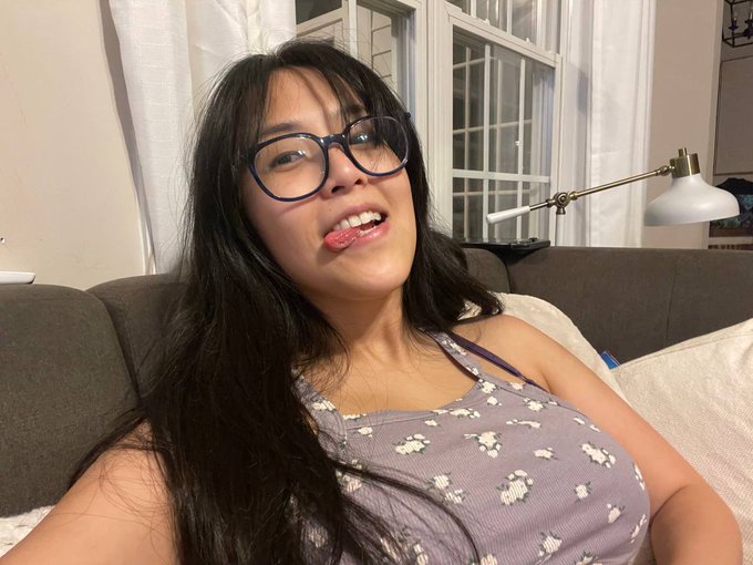 1 pic. happy no nut november <3 https://t.co/0dKsMQbDxN