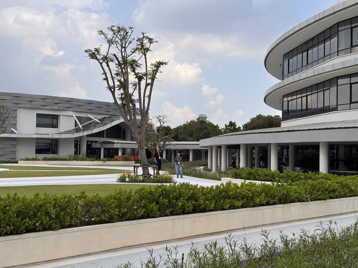 Alex McMillan tweet media