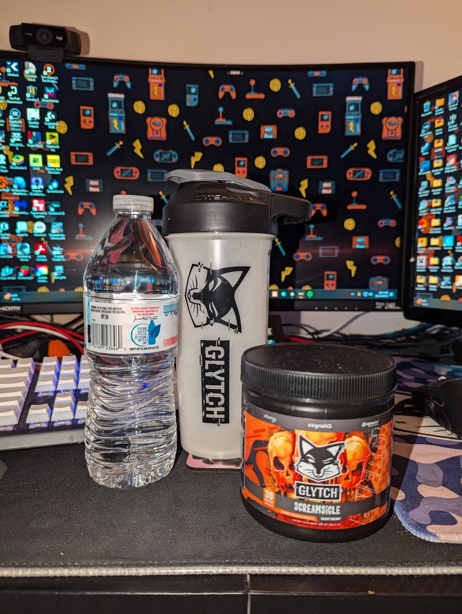 8BitRise's tweet photo. Who else started their November right? @GLYTCHEnergy #GLYTCHFam Use code "RISE" for 20% off your next purchase! https://t.co/v8HqjXaYj0