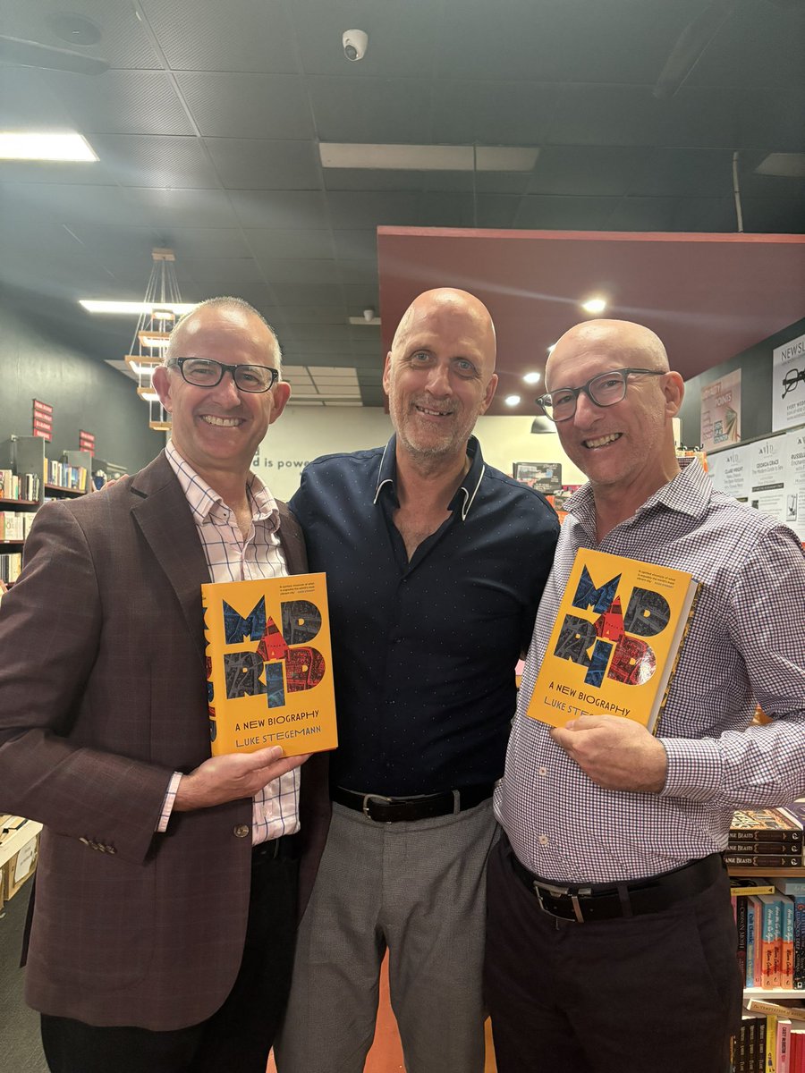 Simon Cleary tweet media