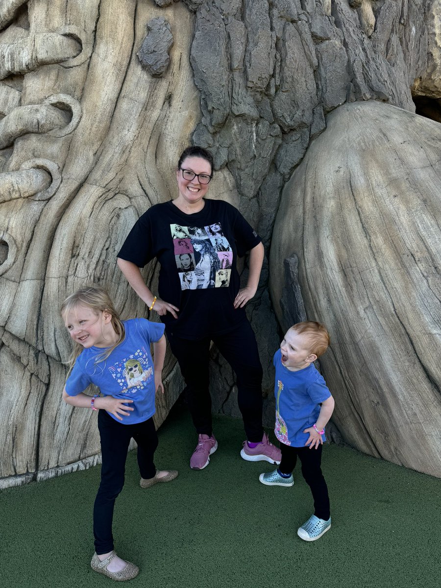 AshleyShaffer14's tweet photo. @erastourticks @LucasOilStadium @taylorswift13 Would LOOOOOVE these!!! My little mini me swiftie has been asking about the concert! We went to Children’s museum today just to celebrate but would LOVE to take her to the actual concert!!! https://t.co/vI5aD8xI3c