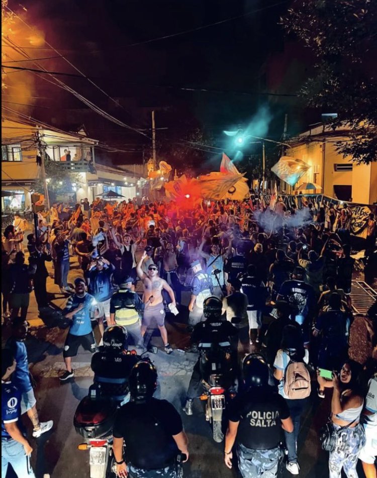 Ahí va #GyT ! El Viejo y Glorioso 🩵🤍