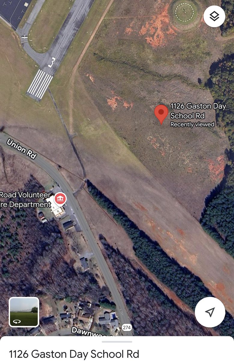 GetStretchHome's tweet image. Oh yeah, get your tickets to stand in a field. 😂😂😂 no facilities, no concessions. He will be late—he always is—but the hate and merchandise will be in great supply.