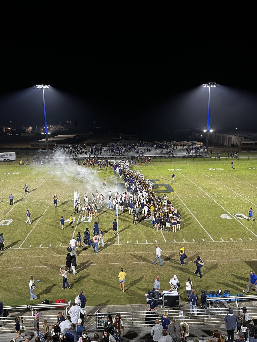 Jeff Davis:26, Fitzgerald: 20

Yellow Jackets win on Homecoming and Senior Night! BIG win in the Pinelands!

Jackets travel to Berrien County next week to take on the Rebels. 

<a href="/GPBsports/">GPB Sports</a> <a href="/912Sports/">912 Sports</a> <a href="/RecruitGeorgia/">Recruit Georgia</a>  <a href="/OSGNelson/">#CuteSportsGuy</a> <a href="/TheBigGuyWJCL/">Frank Sulkowski WJCL</a> <a href="/SoGaFootball/">The Chick-fil-A Football Friday Night Radio Show</a>