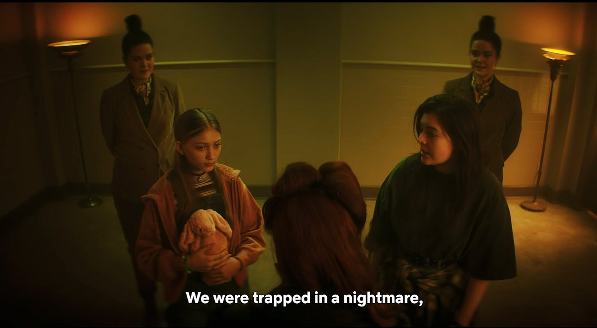 AsidianMorris's tweet image. I want to talk a little bit about the sisters who were freed from the Devlin house. Specifically, about what they tell the Night Nurse when she interviews them after they're rescued.

(1/?) #SaveDeadBoyDetectives #OperaticHorrorShow